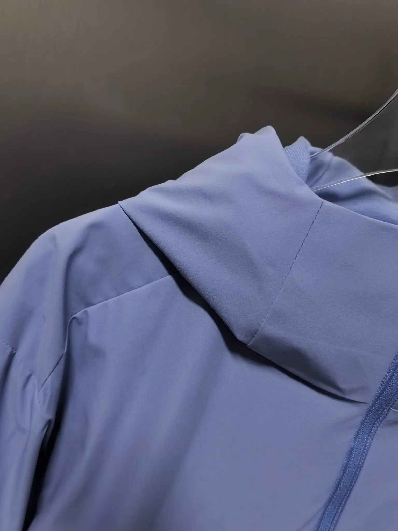 KR-Reviver GORE-TEX Windstopper Softshell Jacket D39522115 — view 2
