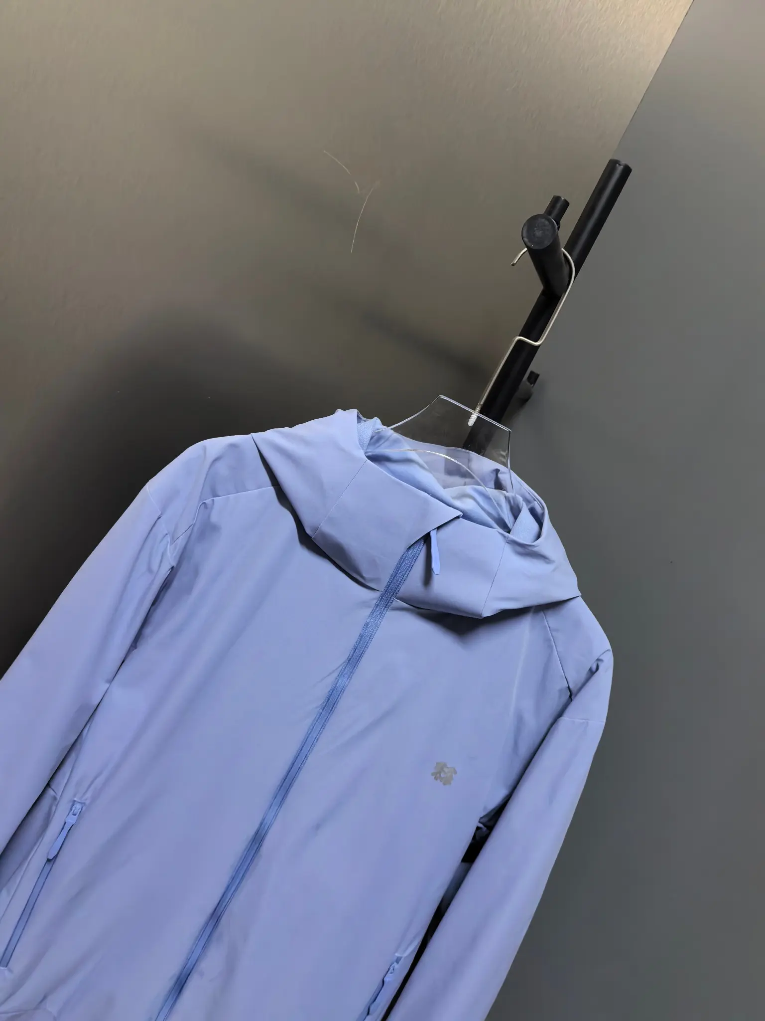 KR-Reviver GORE-TEX Windstopper Softshell Jacket D39522115 — view 8