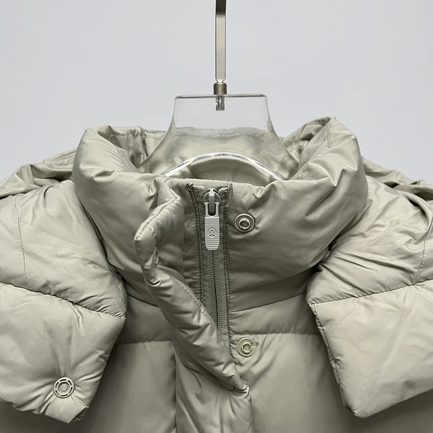 Wunder Puff Hooded Down Jacket D42020314 — view 6