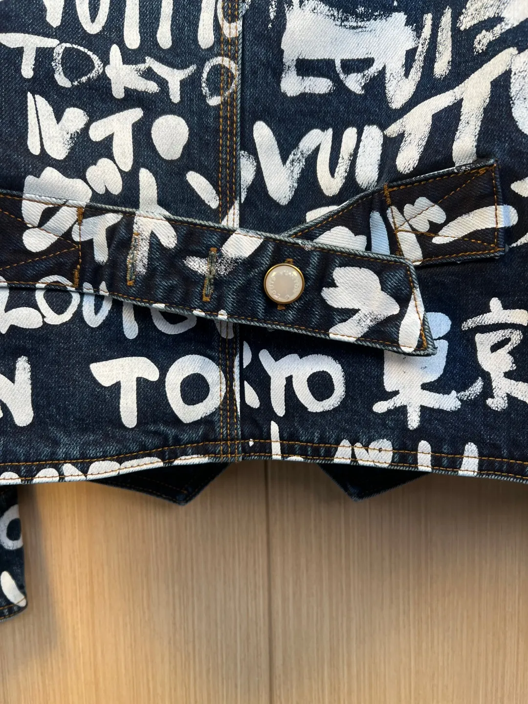 Nigo Graffiti Print Denim Padded Jacket D43020566 — view 8