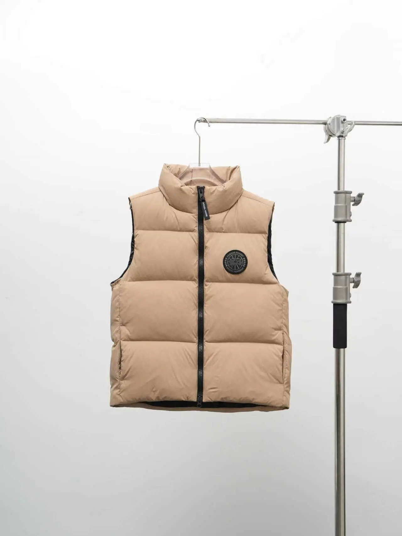 Lawrence Quilted Down Gilet D44022160