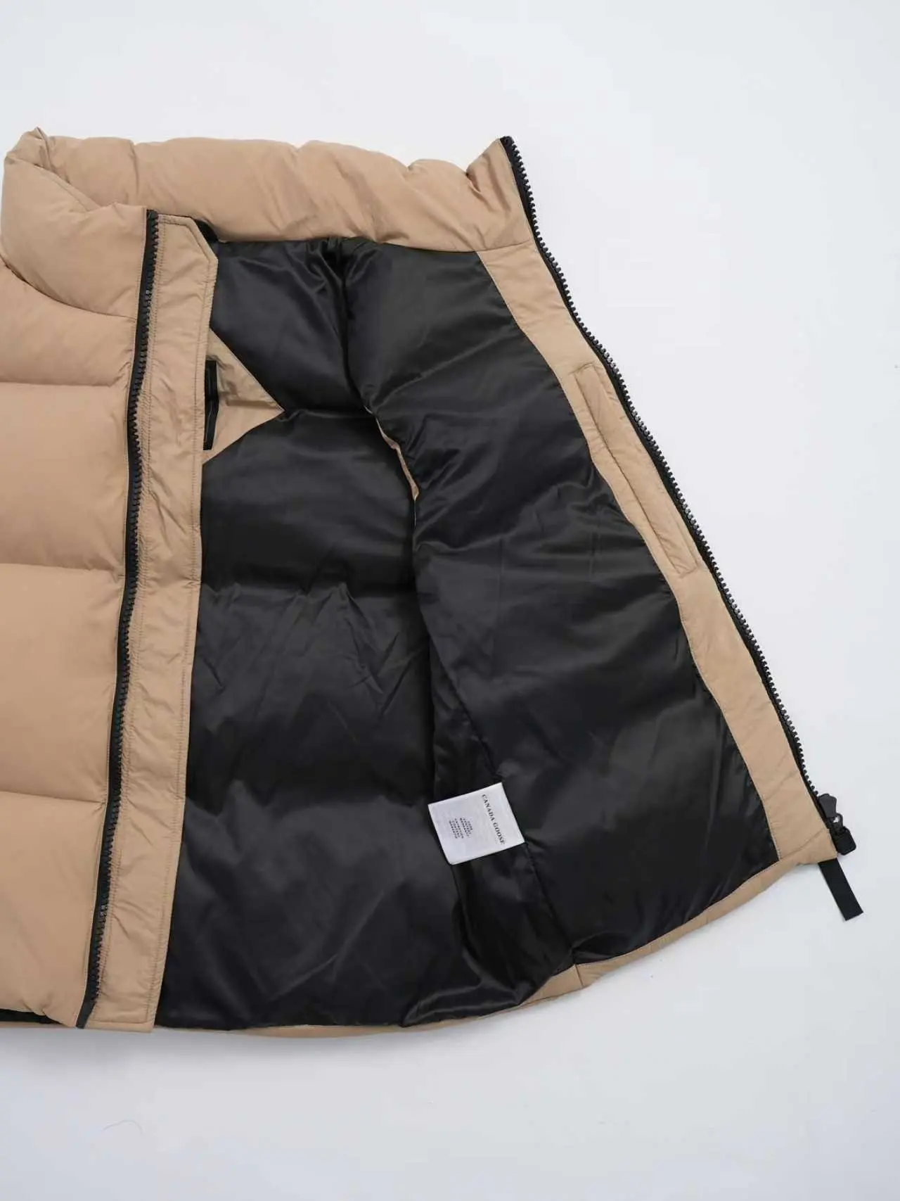 Lawrence Quilted Down Gilet D44022160 — view 9