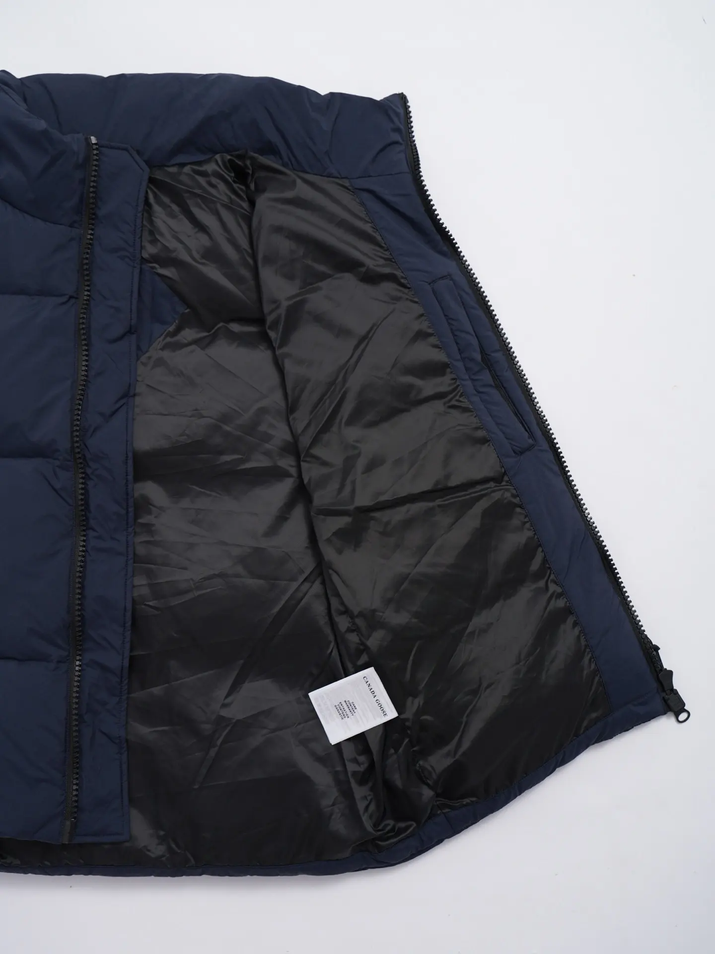 Lawrence Down-Filled Quilted Gilet D44022162 — view 7