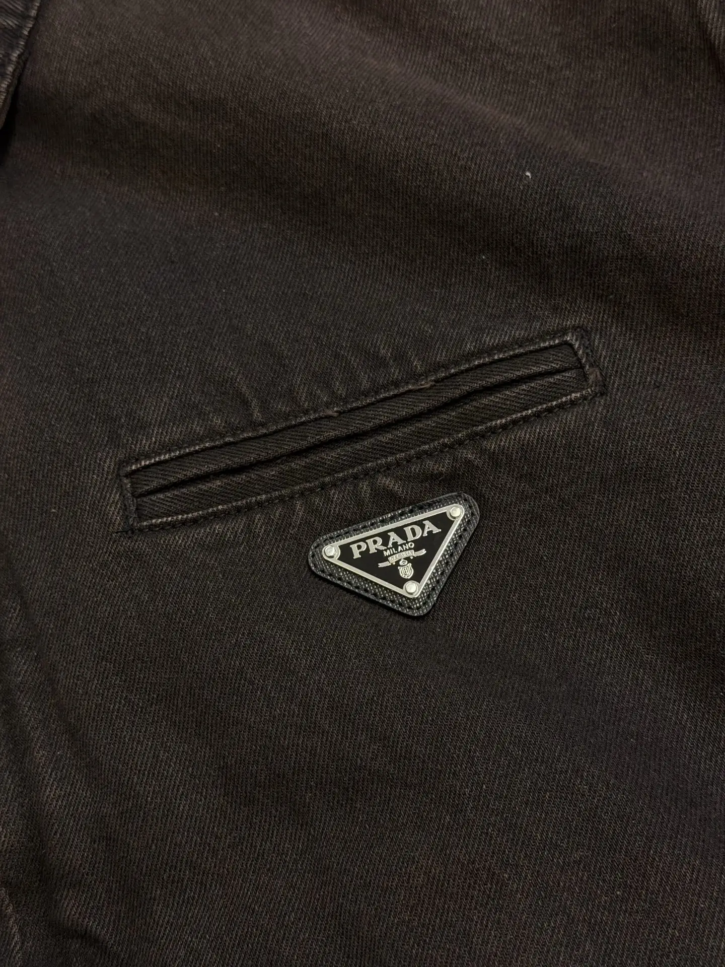 Logo-Appliqué Padded Denim Jacket D46020457 — view 6