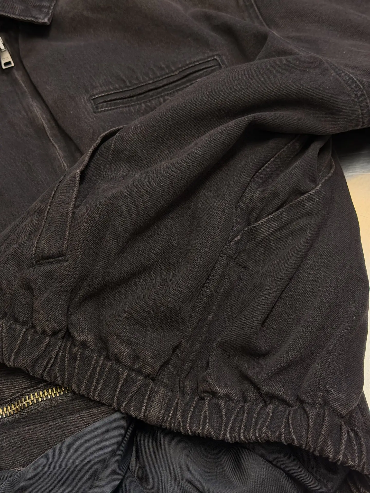 Logo-Appliqué Padded Denim Jacket D46020457 — view 9