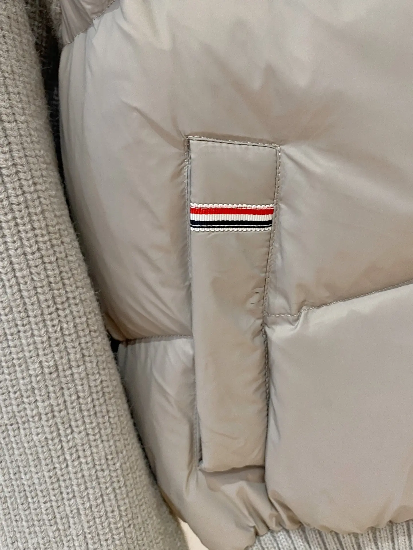 Hybrid Down and Knit Hooded Jacket D47022198 — view 7