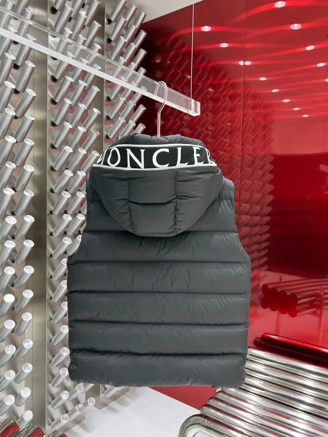 Moncler Hooded Down-Filled Puffer Gilet D47022143 — view 7