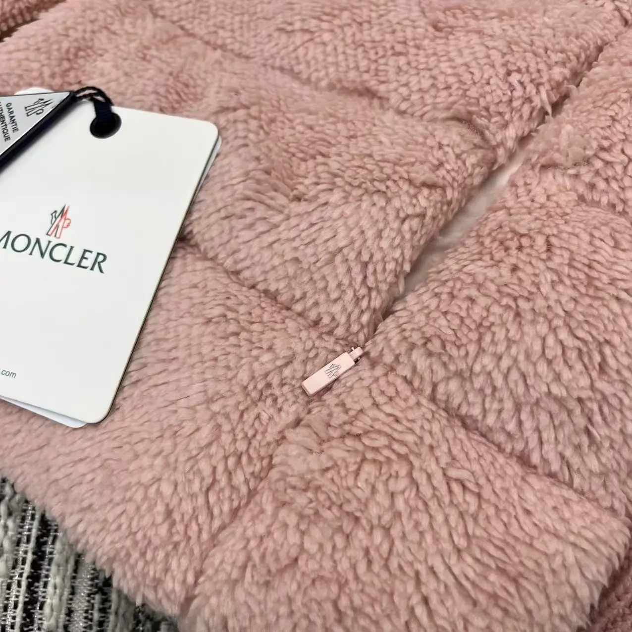 Quilted Down-Filled Cardigan Jacket D47022187 — view 9