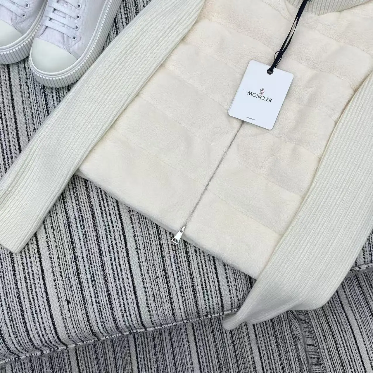 Quilted Down-Filled Knit Cardigan D47022189 — view 5