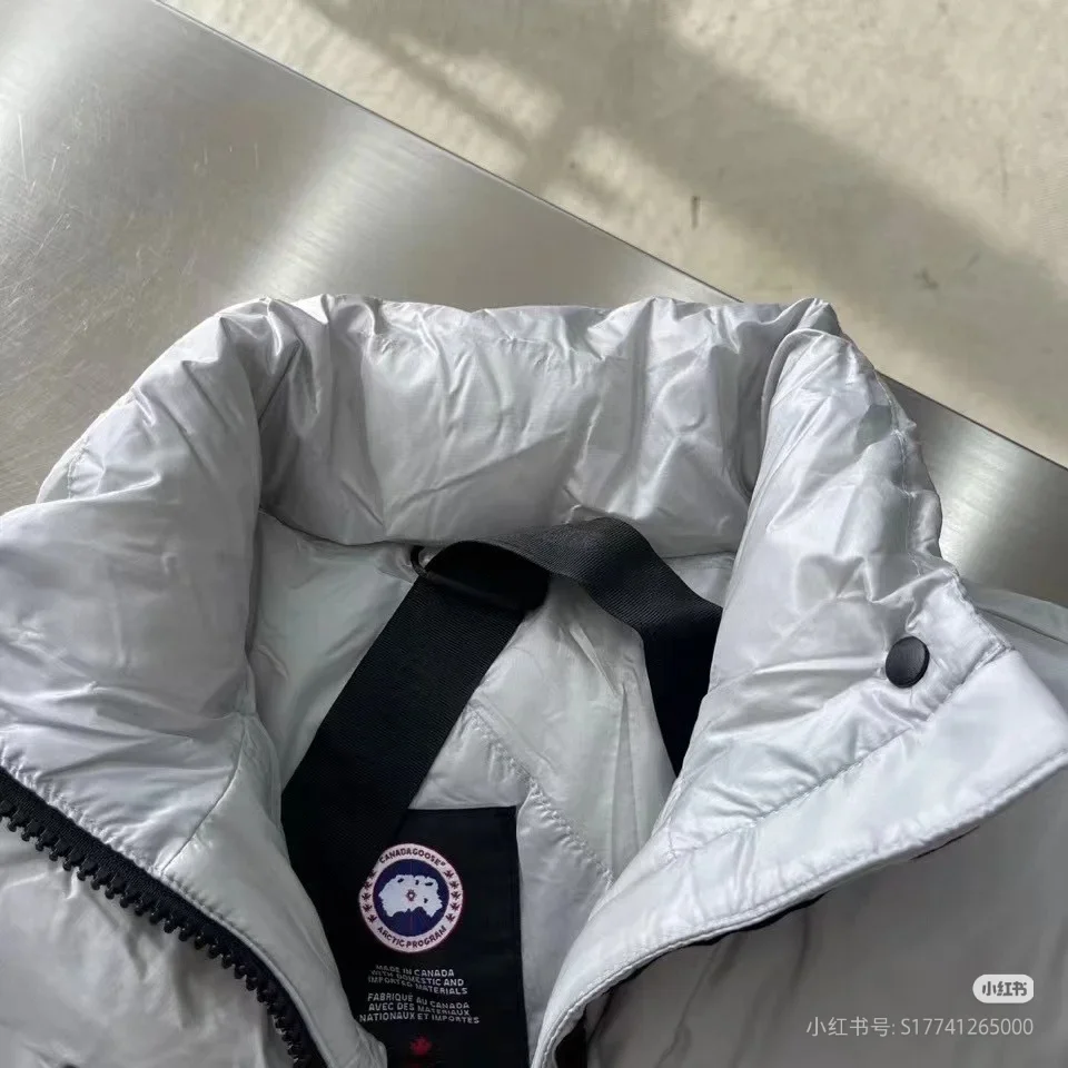 Cypress Down-Filled Puffer Jacket D51022284 — view 4