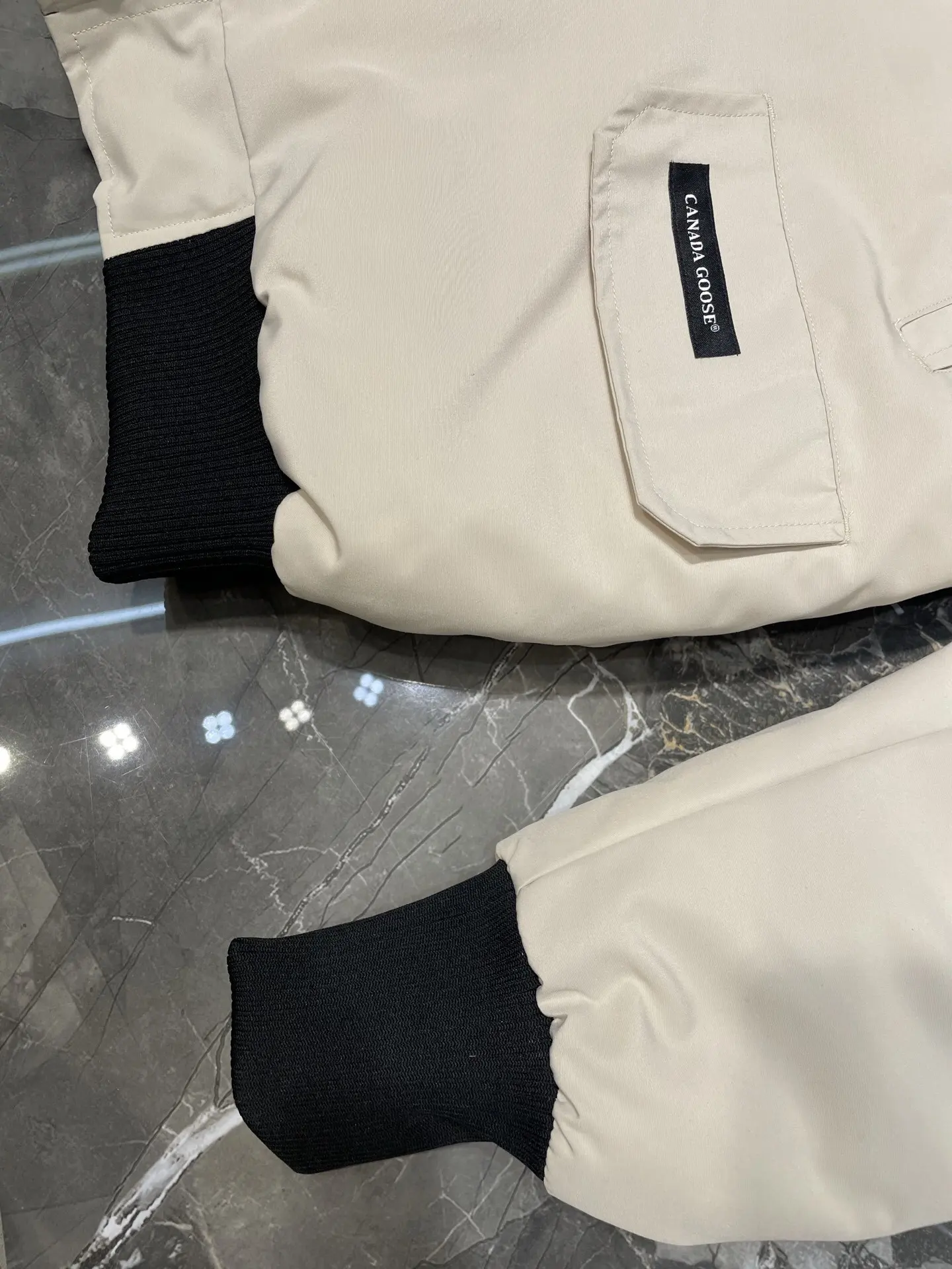 Chilliwack Fur-Trimmed Down Bomber Jacket D53022248 — view 13