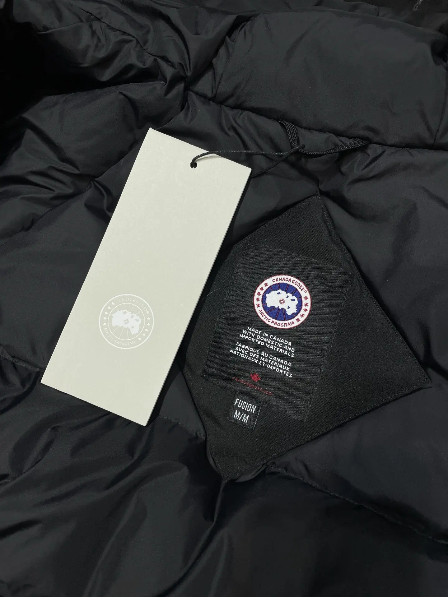Chilliwack Fur-Trimmed Down Bomber Jacket D53022249 — view 8