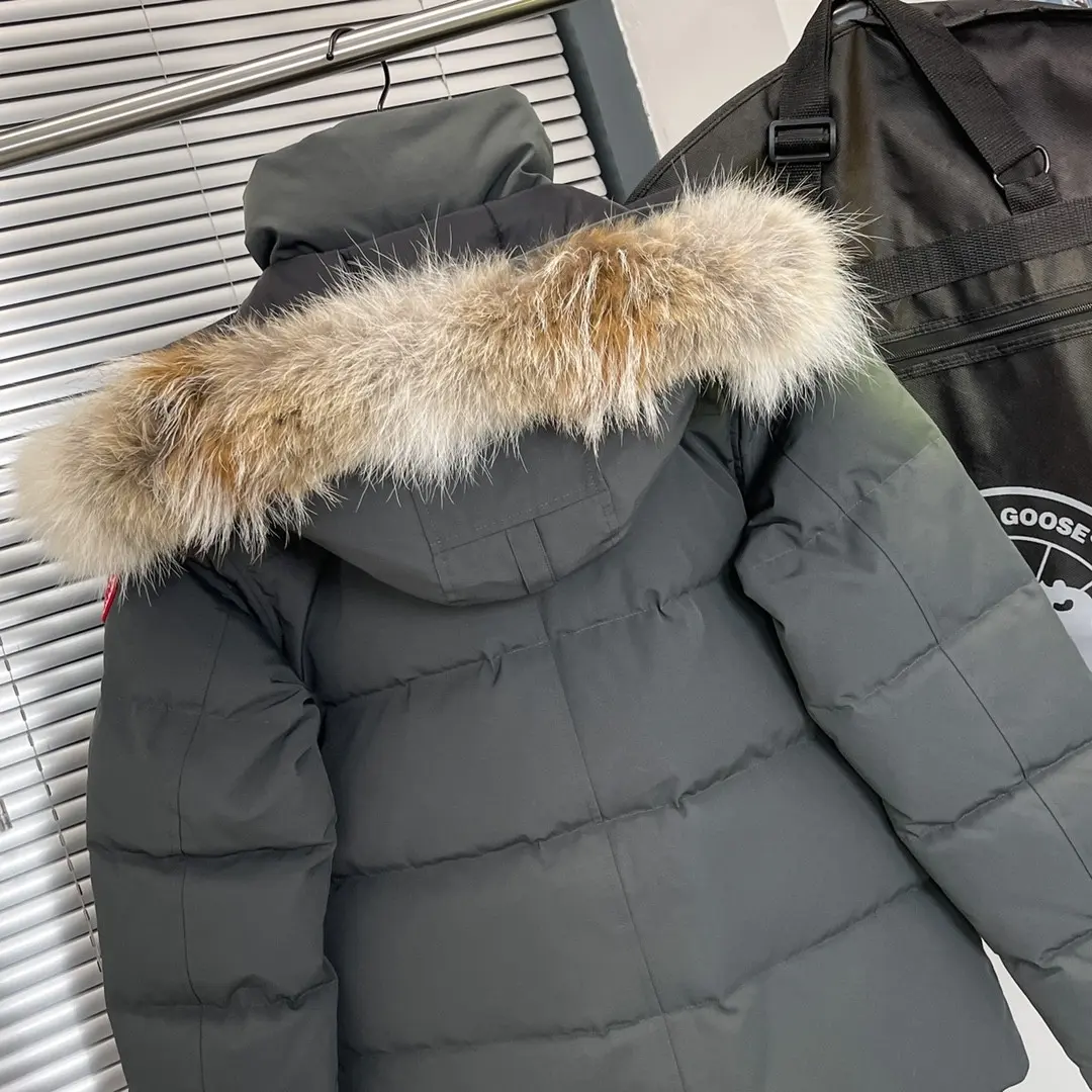 Fur-Trimmed Down-Filled Puffer Jacket D54022234 — view 6