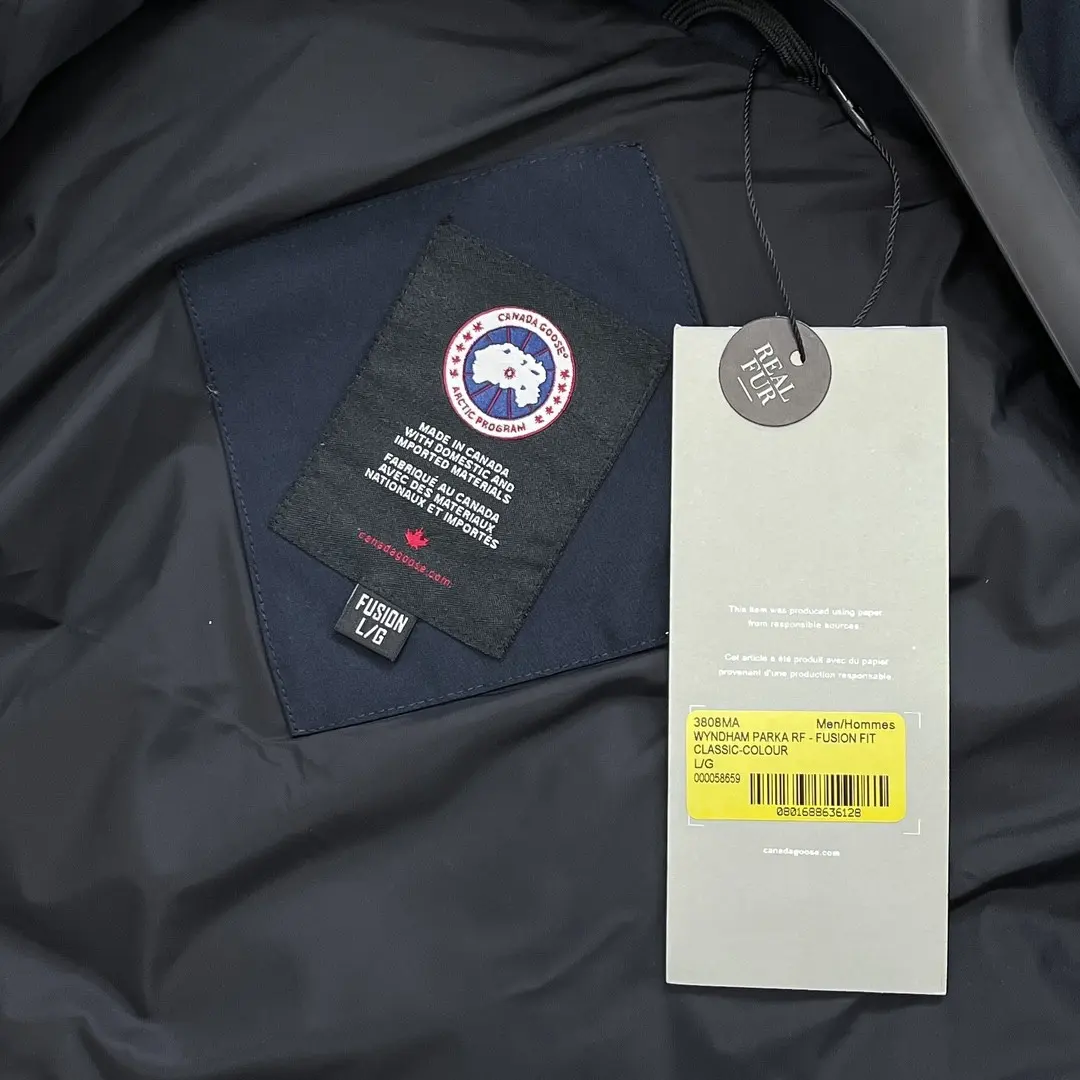 Fur-Trimmed Down-Filled Puffer Jacket D54022237 — view 7