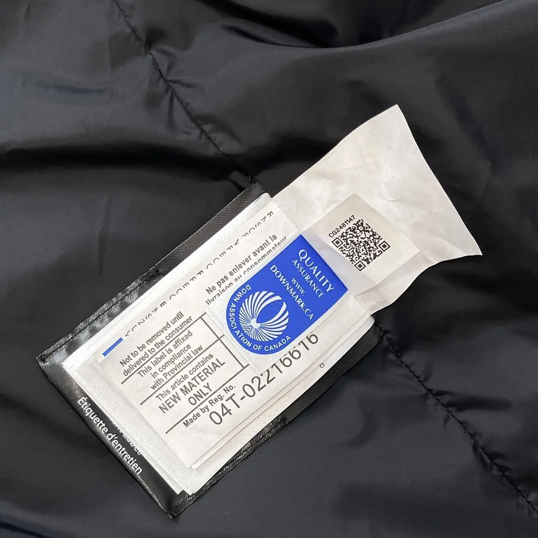 Fur-Trimmed Down-Filled Puffer Jacket D54022237 — view 8