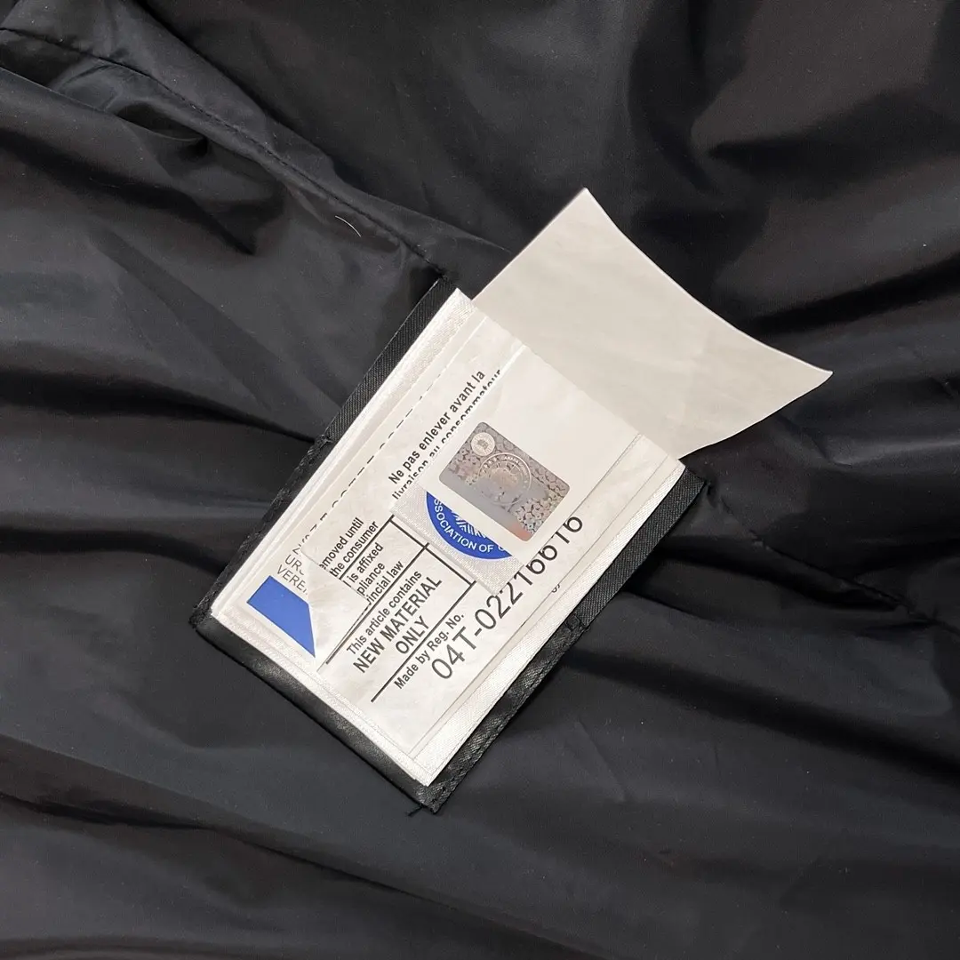 Fur-Trimmed Down-Filled Puffer Jacket D54022235 — view 9