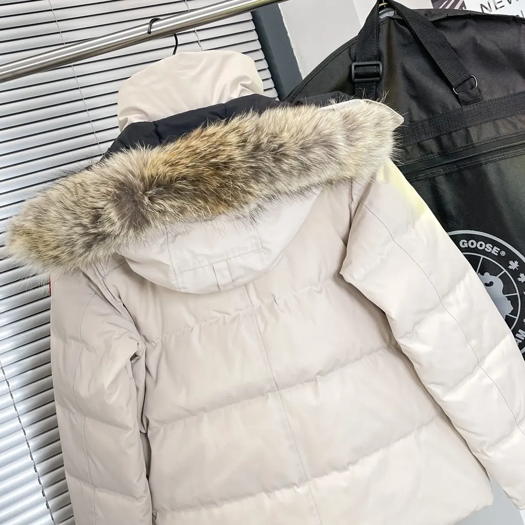 Canada Goose Fur-Trimmed Down Puffer Jacket D54022236 — view 6
