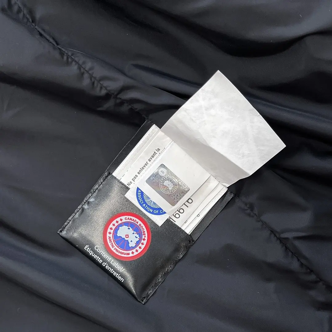 Canada Goose Fur-Trimmed Down Puffer Jacket D54022236 — view 8