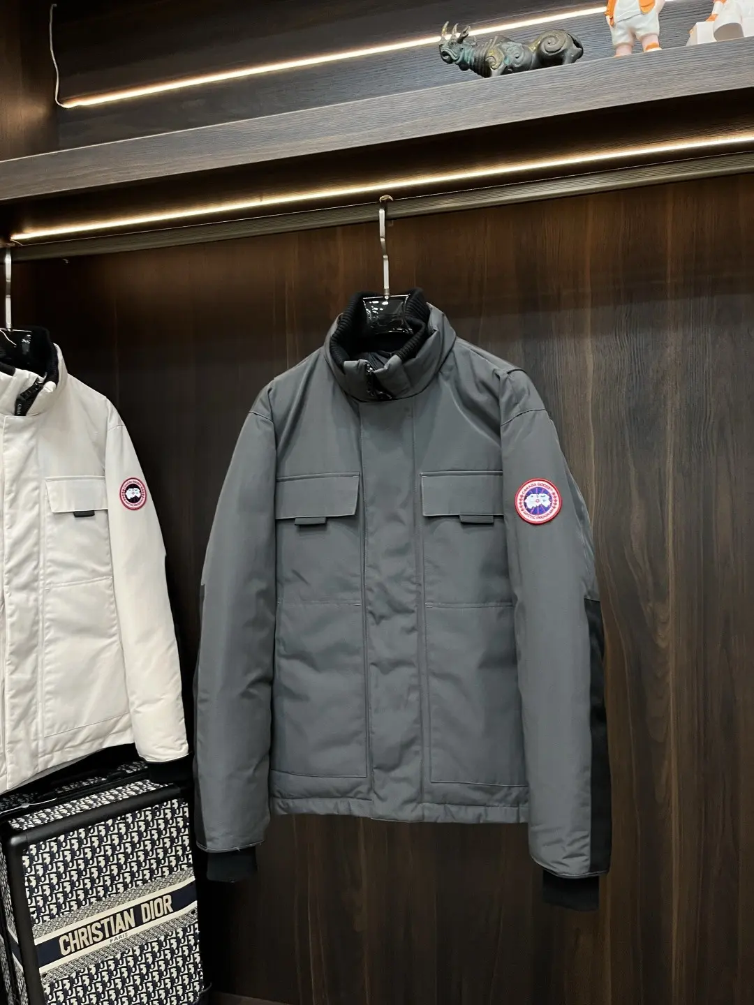 Down-Filled Stand-Collar Puffer Jacket D55022239 — view 2