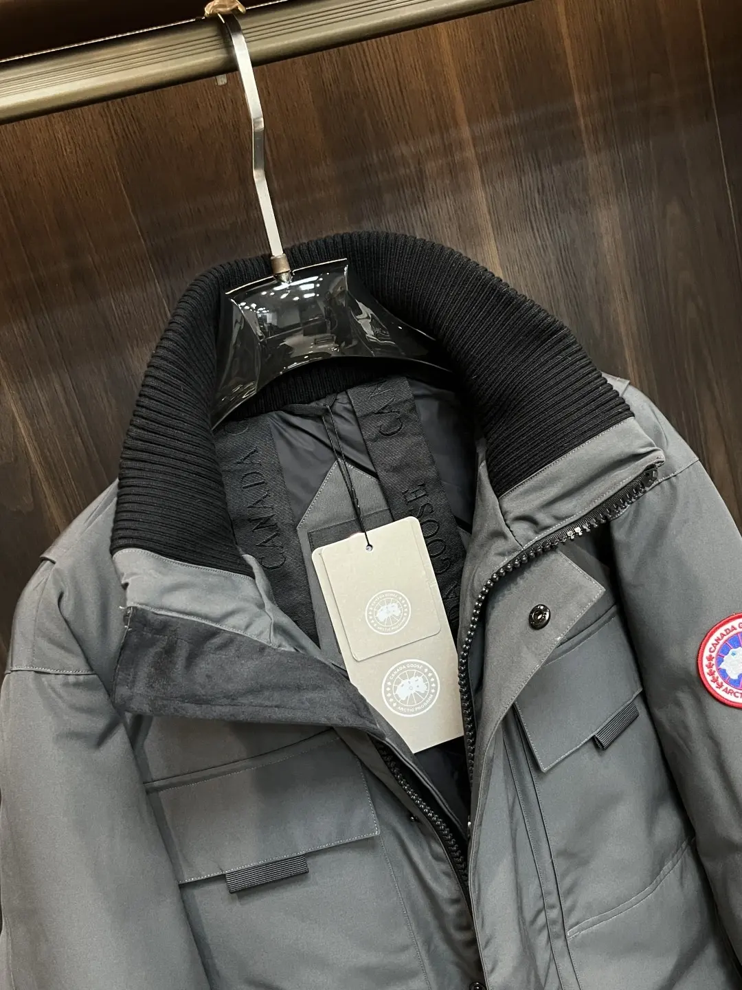 Down-Filled Stand-Collar Puffer Jacket D55022239 — view 5