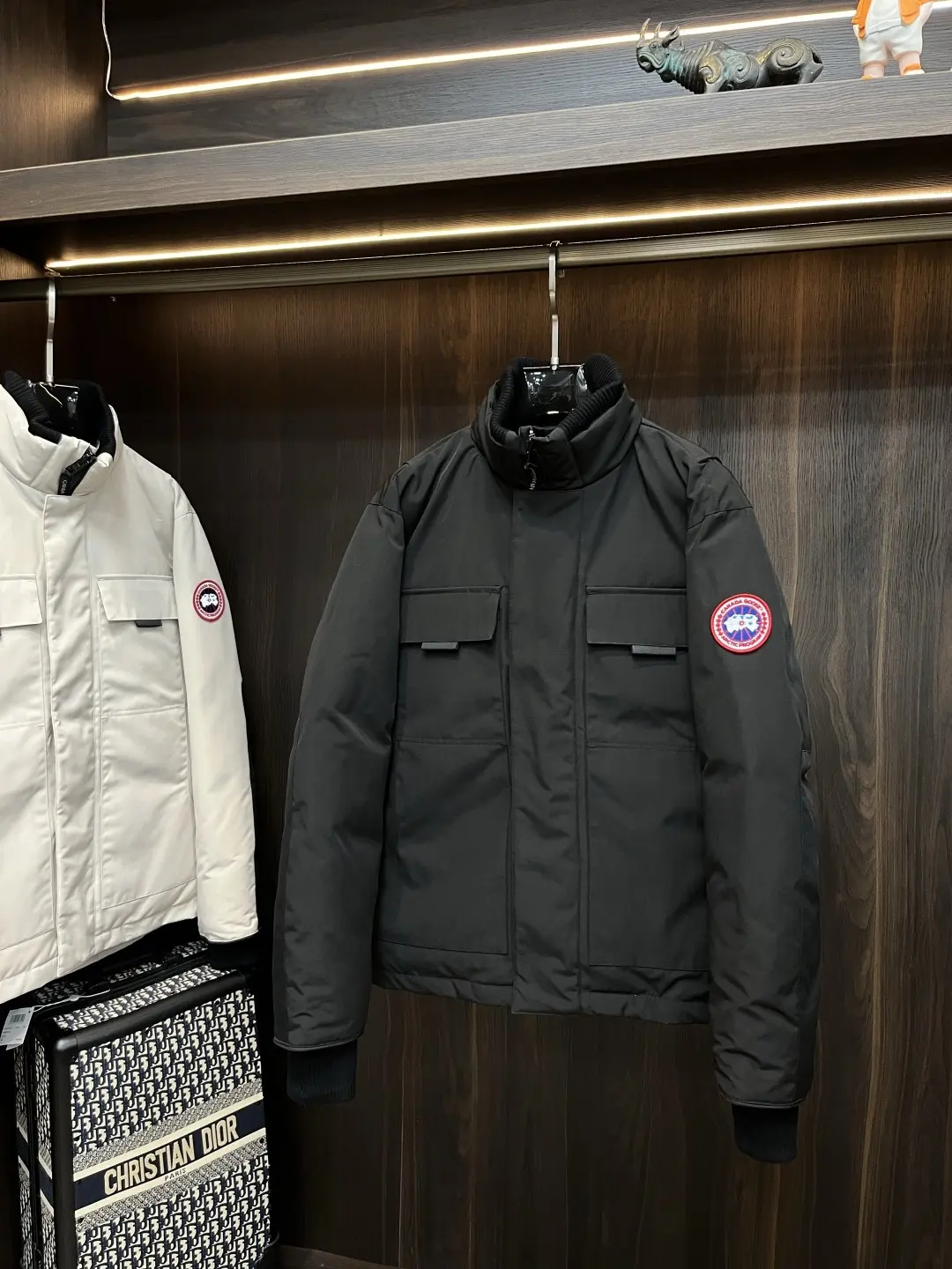 Canada Goose Stand-Collar Down Puffer Jacket D55022238 — view 2