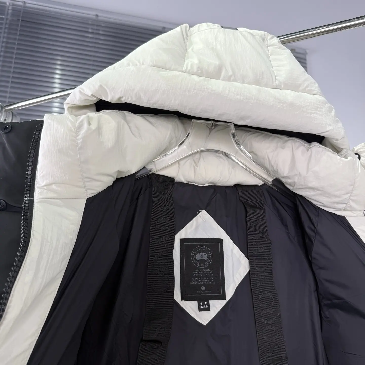 Canada Goose Black Label Hooded Puffer Jacket D55022279 — view 6