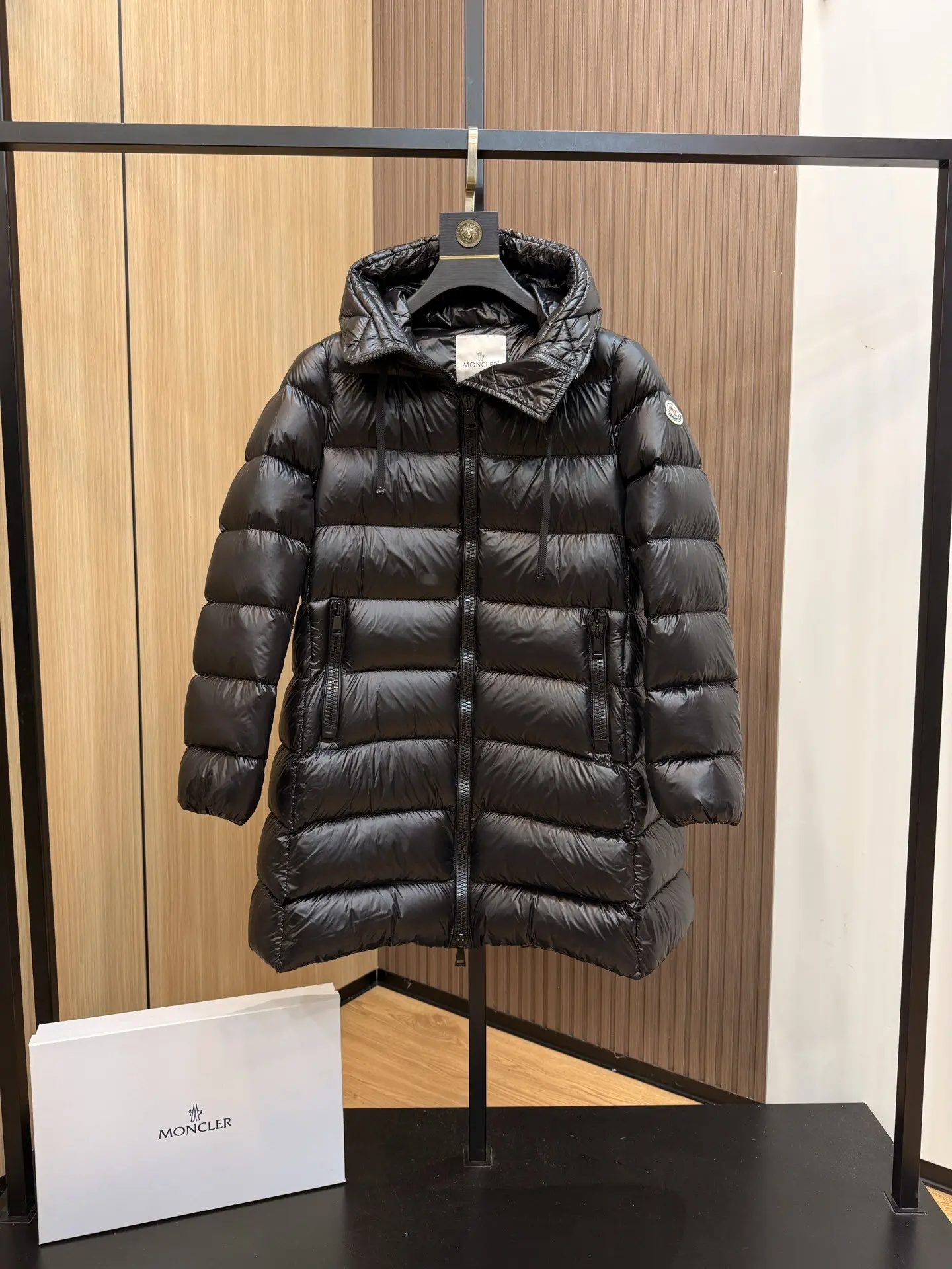 Suyen Hooded Longline Down Coat D55022196 — view 3