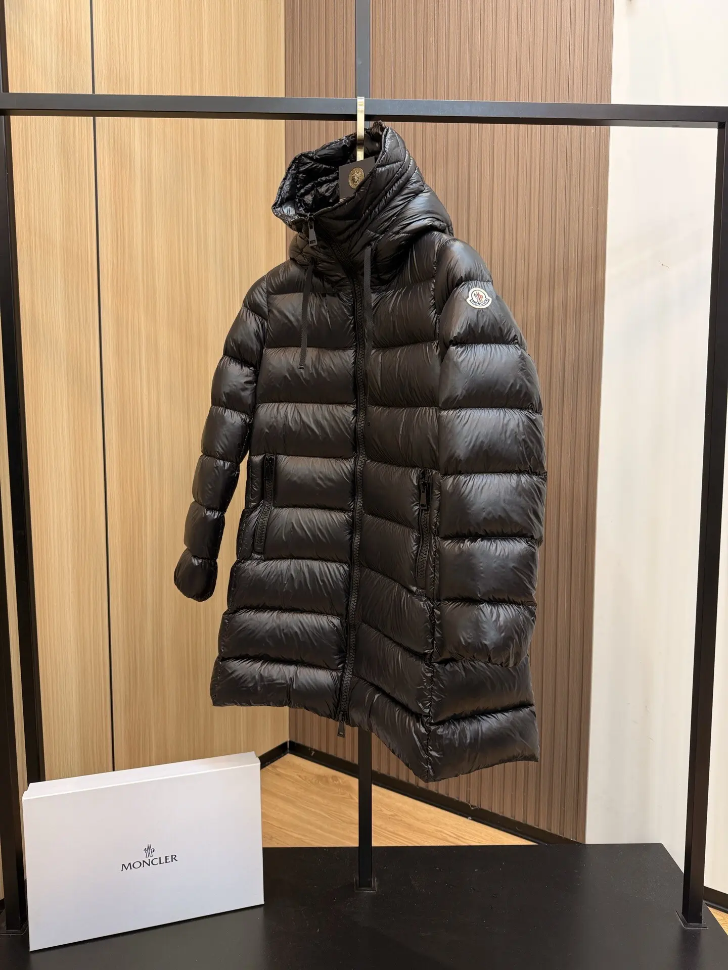 Suyen Hooded Longline Down Coat D55022196 — view 4