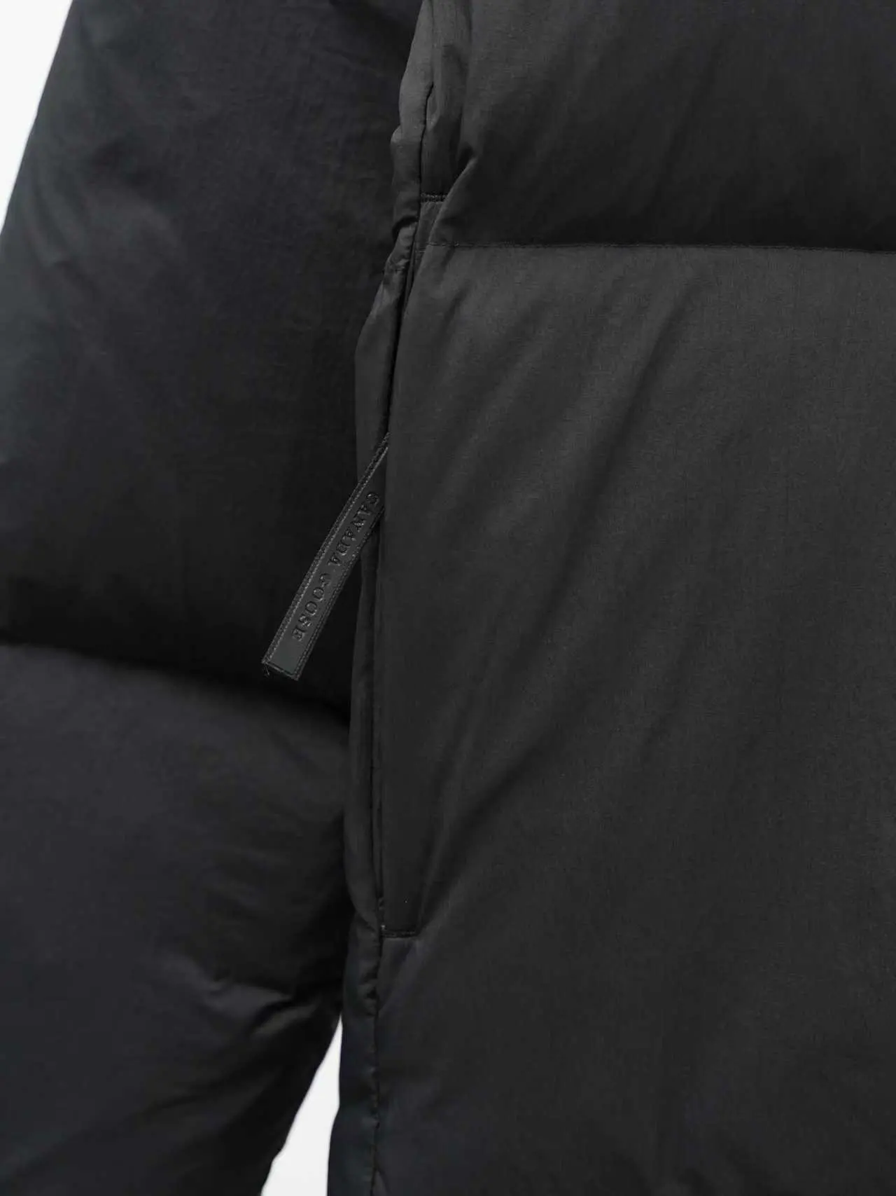 Lawrence Quilted Down Puffer Jacket D57022261 — view 4