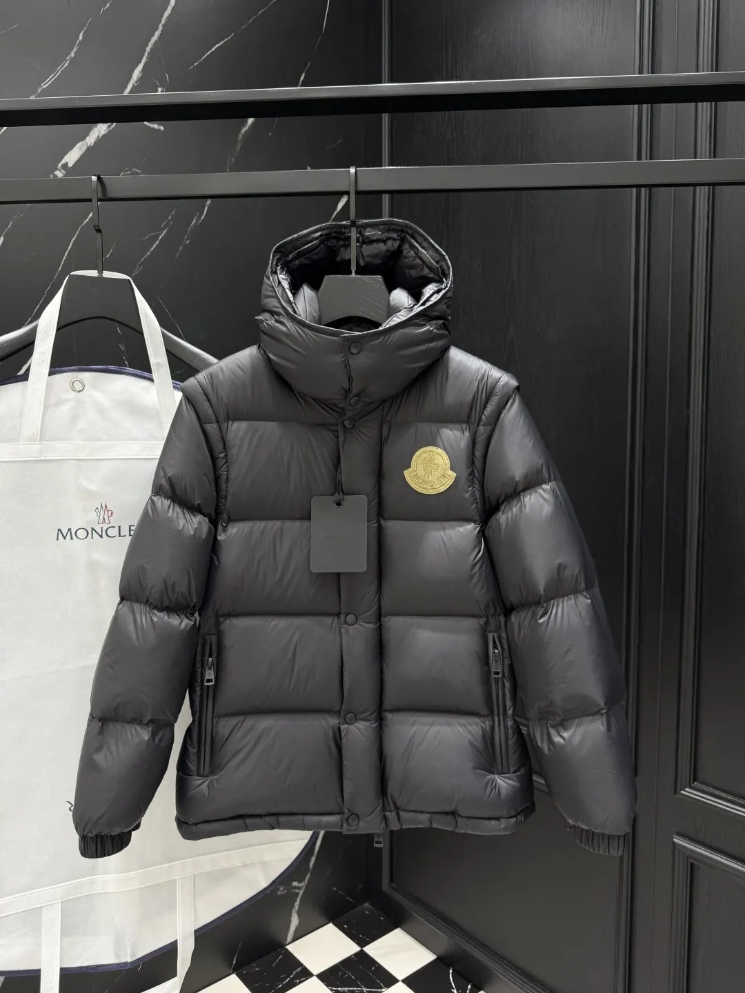 Hooded Down Puffer Jacket with Detachable Sleeves D57022172 — view 2