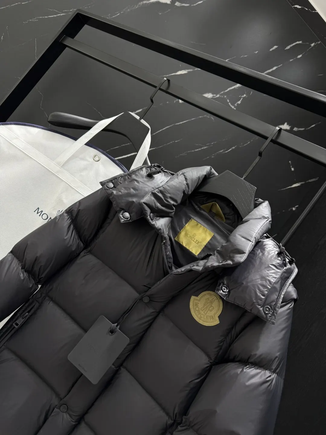 Hooded Down Puffer Jacket with Detachable Sleeves D57022172 — view 6