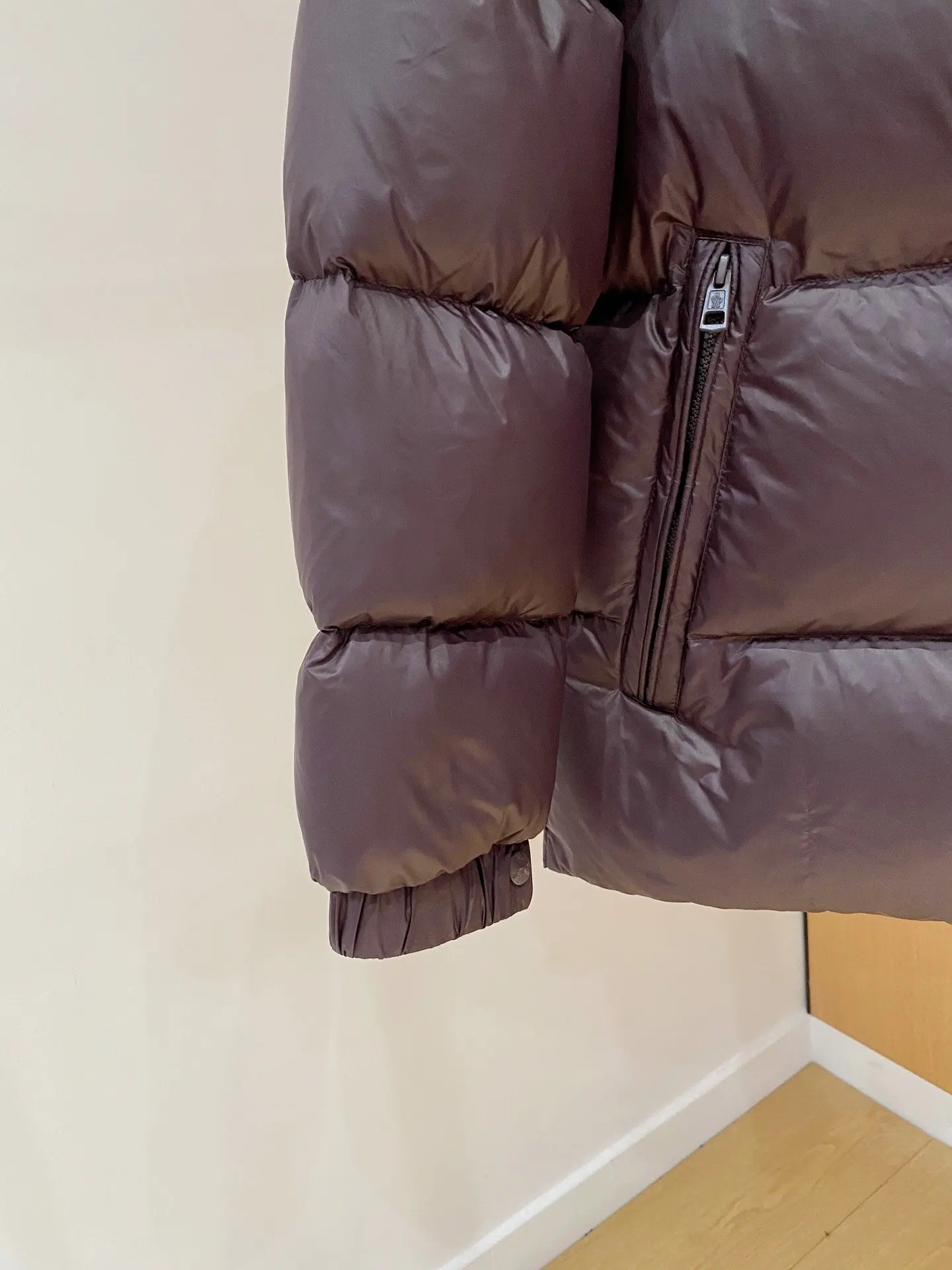 Quilted Down-Filled Puffer Jacket D57022195 — view 8