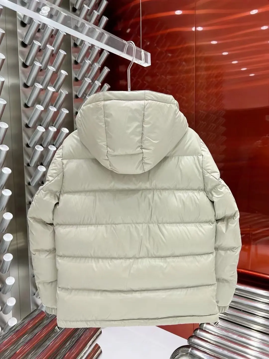 Hooded Down-Filled Puffer Jacket D59022276 — view 2