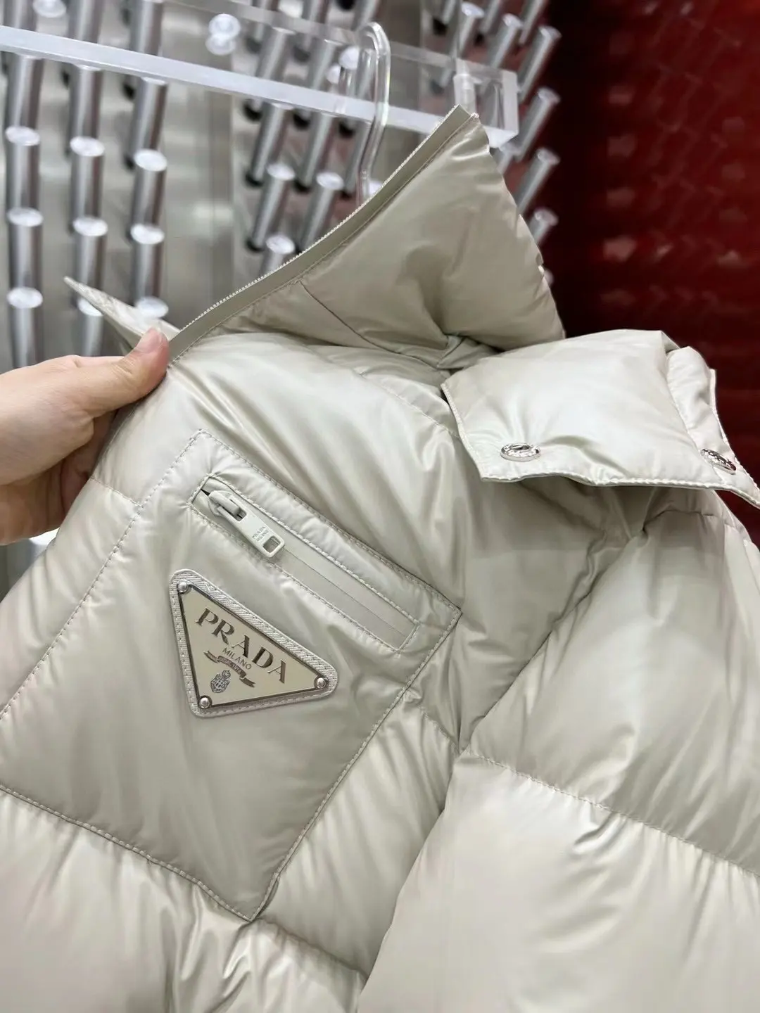 Hooded Down-Filled Puffer Jacket D59022276 — view 7