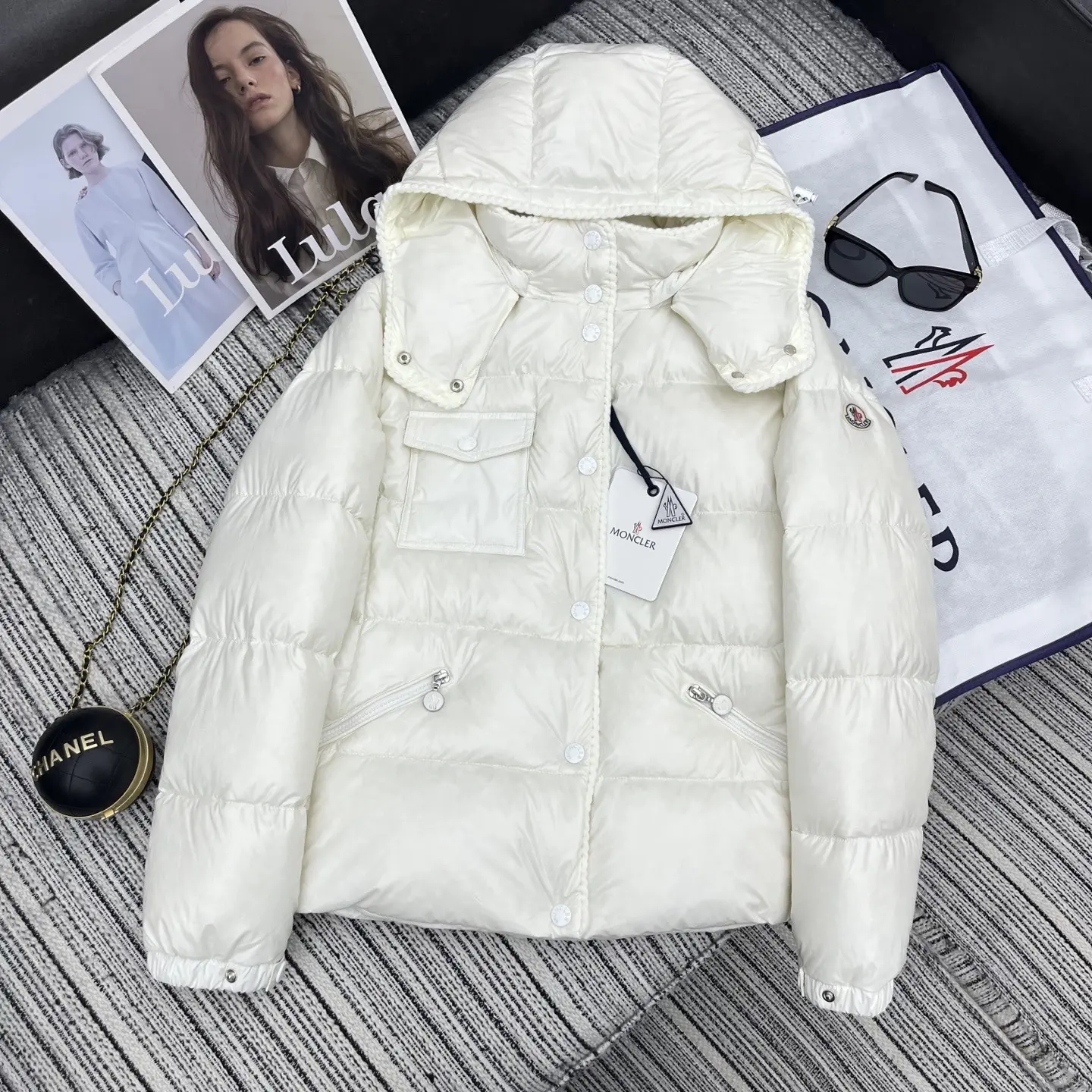 Glarein Hooded Down Puffer Jacket D59022176