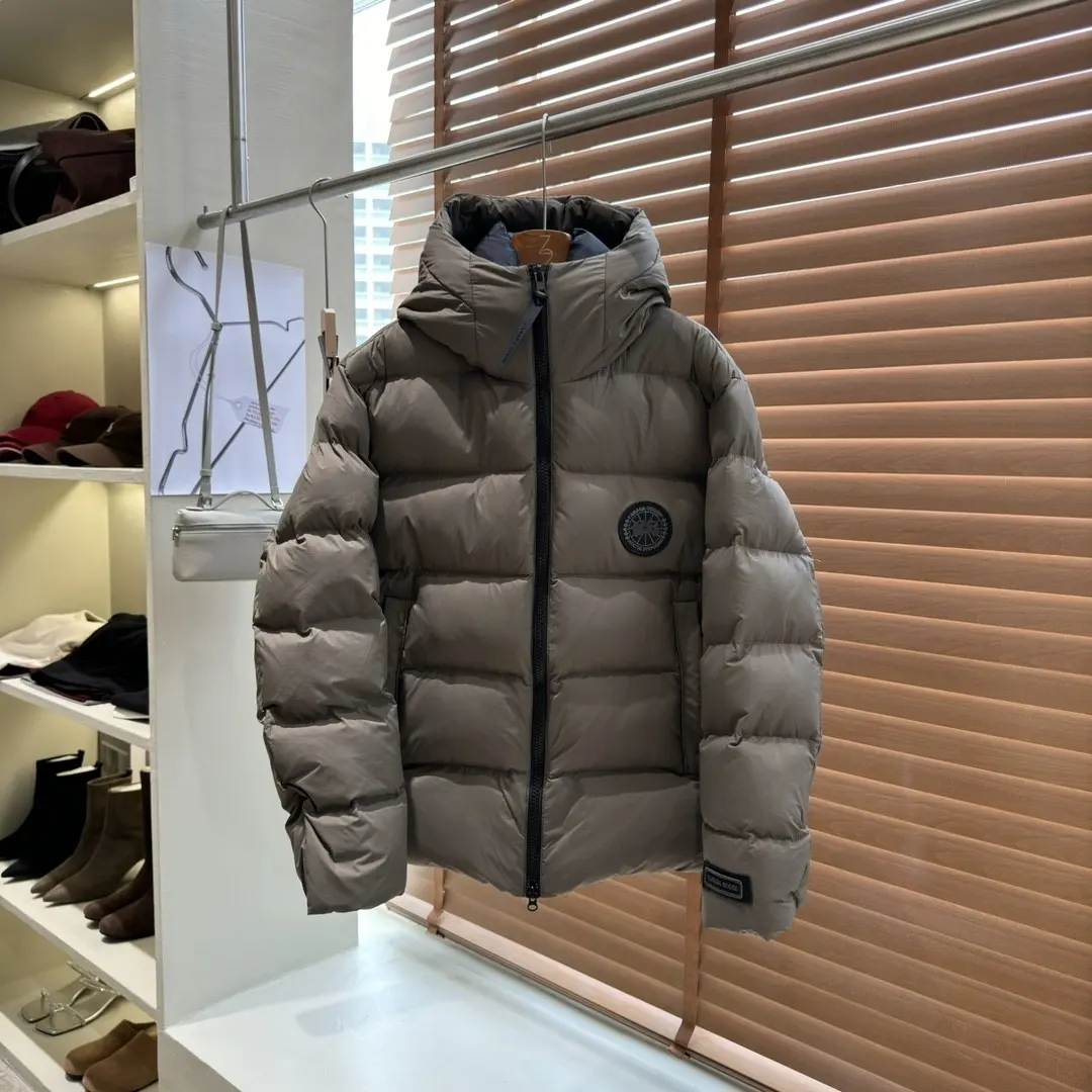 Black Label Hooded Down Puffer Jacket D60022233