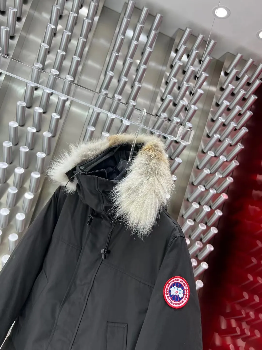Canada Goose Fur-Trimmed Down Parka D60022254 — view 3