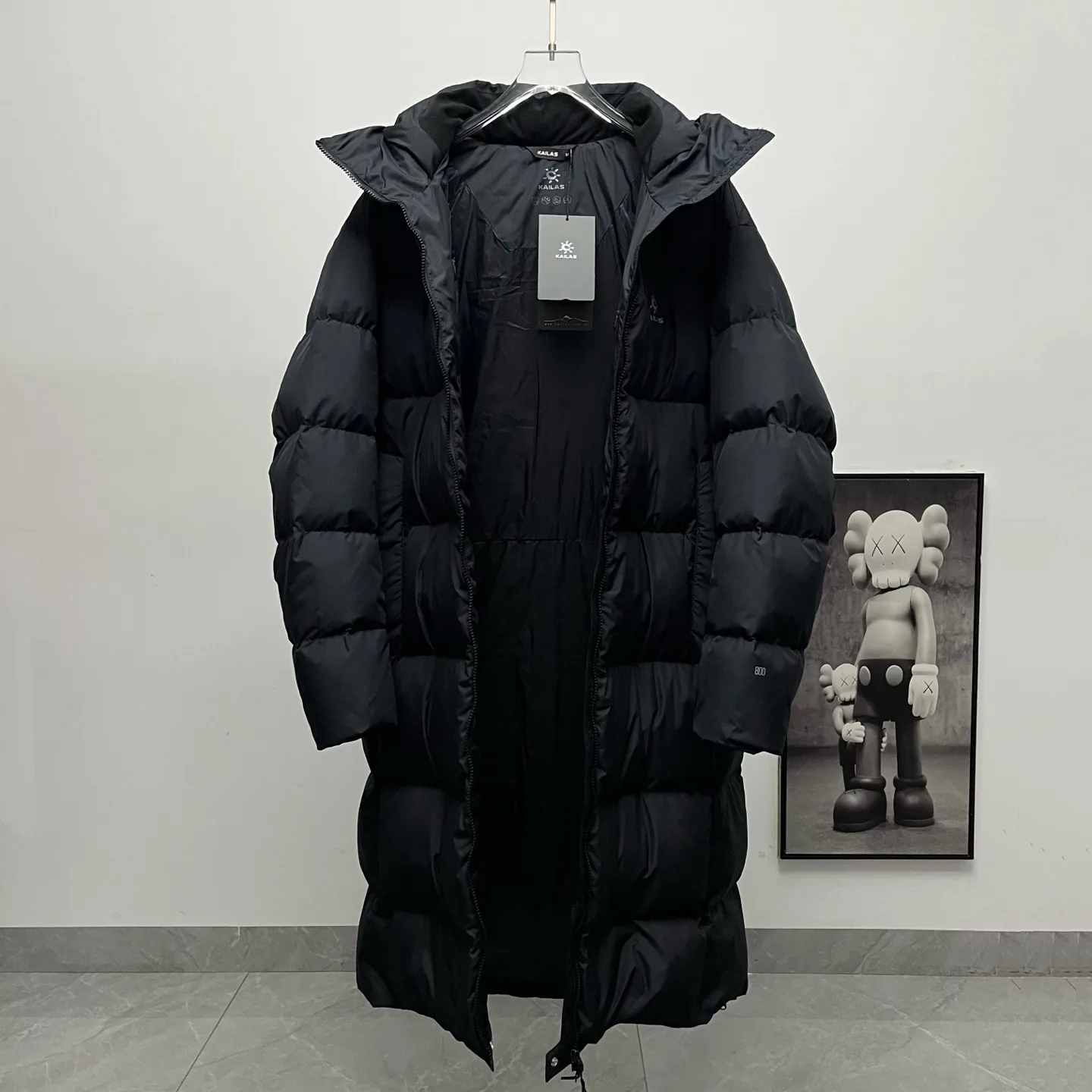 Whistler Longline Hooded Down Parka D60020326 — view 5