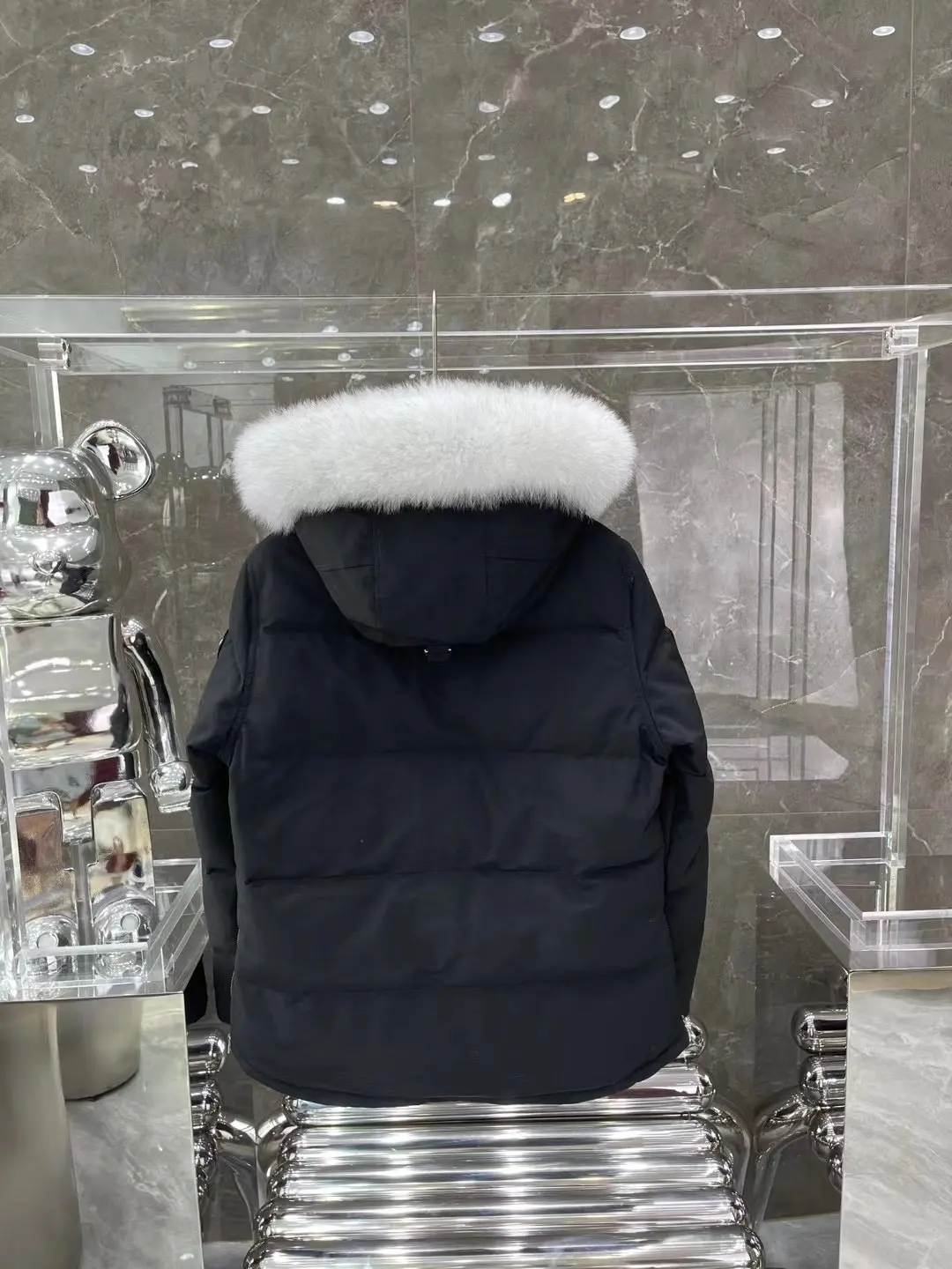 Moose Knuckles Fur-Trimmed Down Puffer Jacket D63022215 — view 9