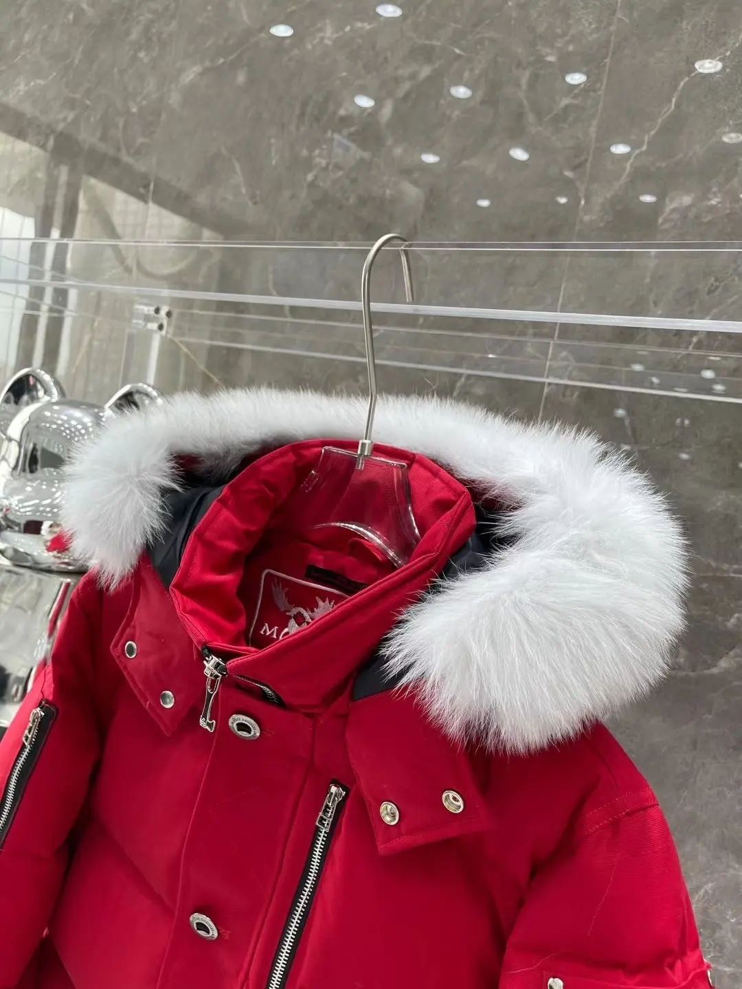 Fur-Trimmed Down-Filled Puffer Jacket D63022213 — view 3
