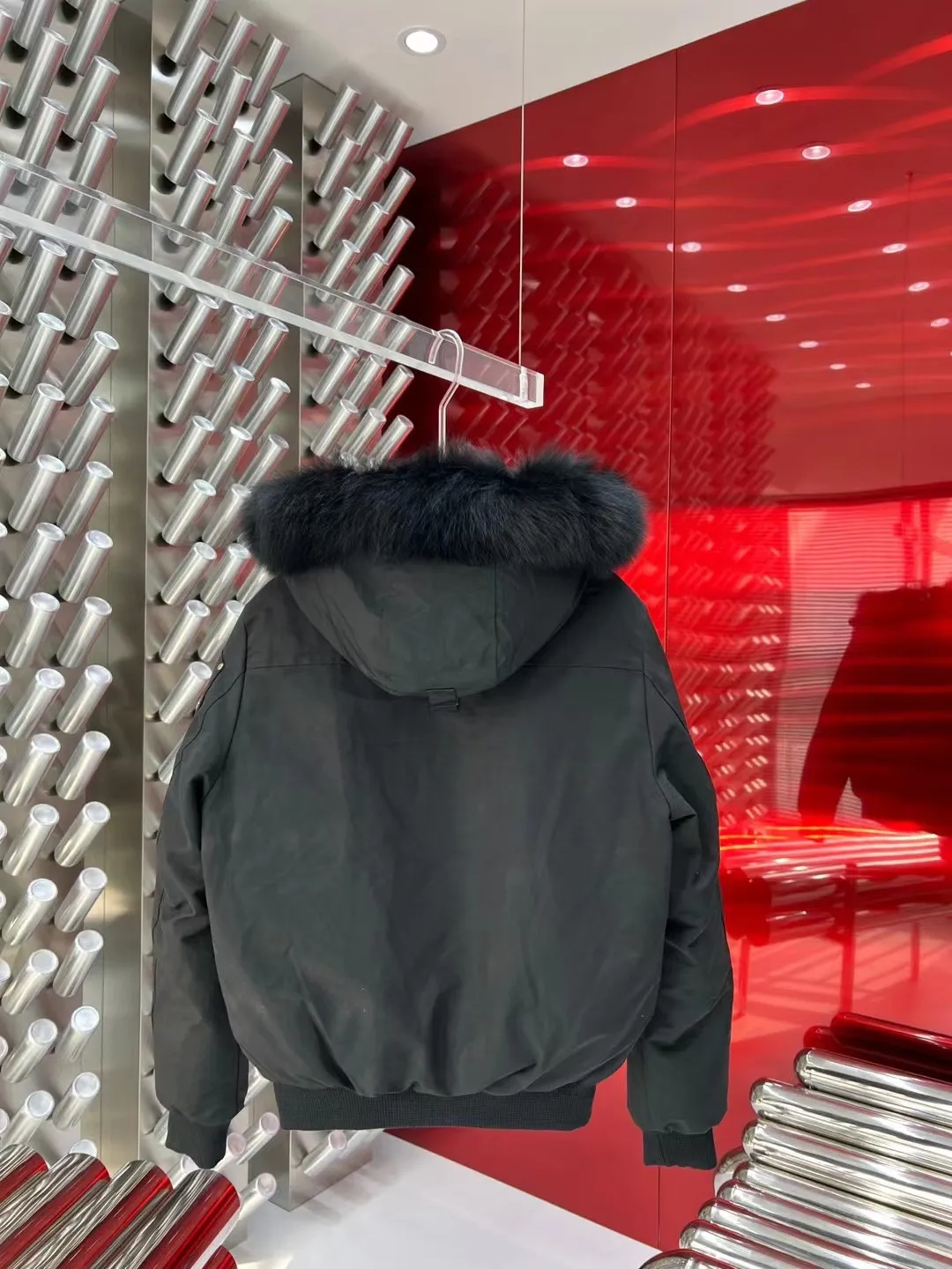 Moose Knuckles Fur-Trimmed Down Bomber Jacket D64022218 — view 8
