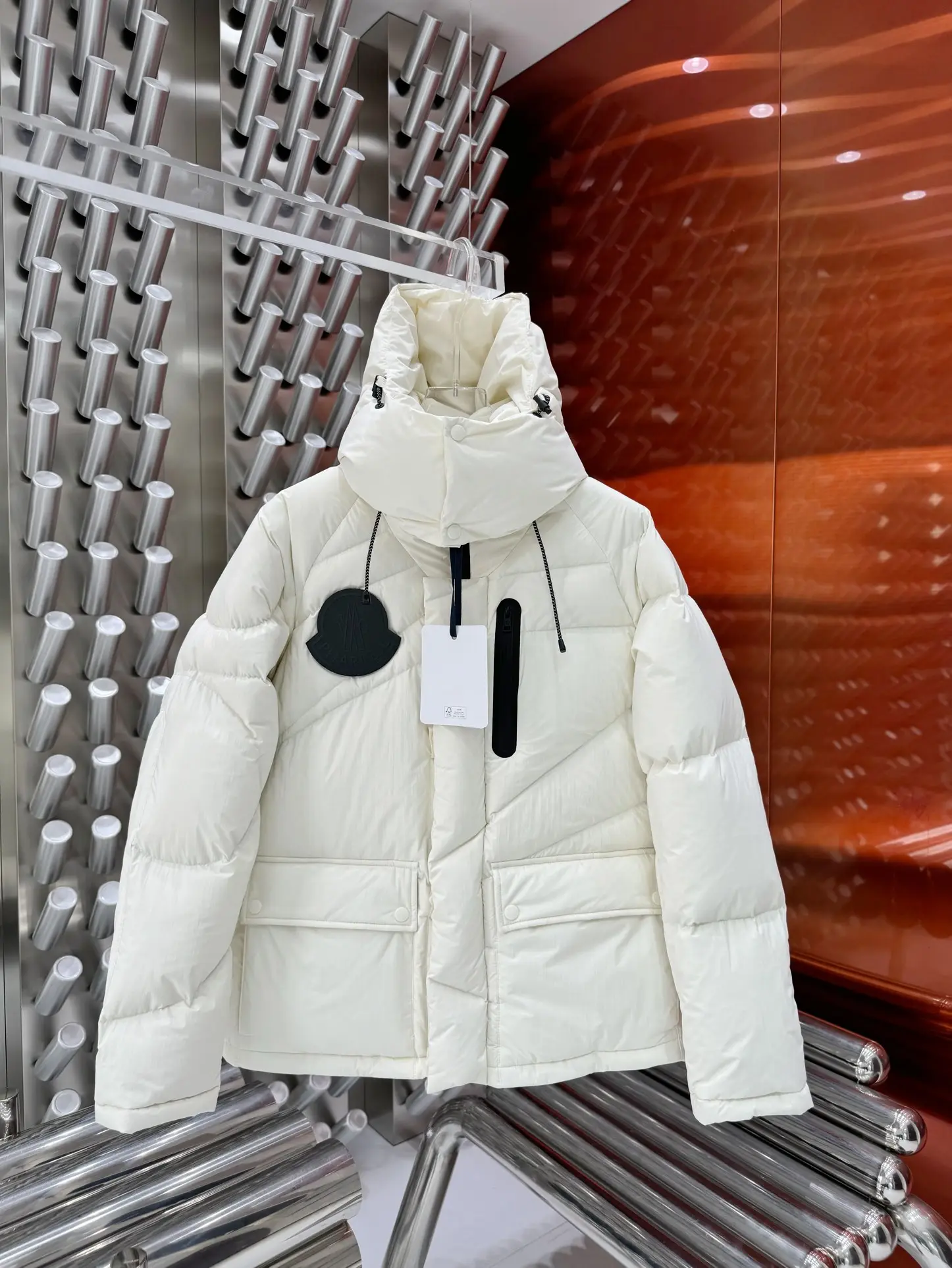 Hooded Down-Filled Puffer Jacket D65022174