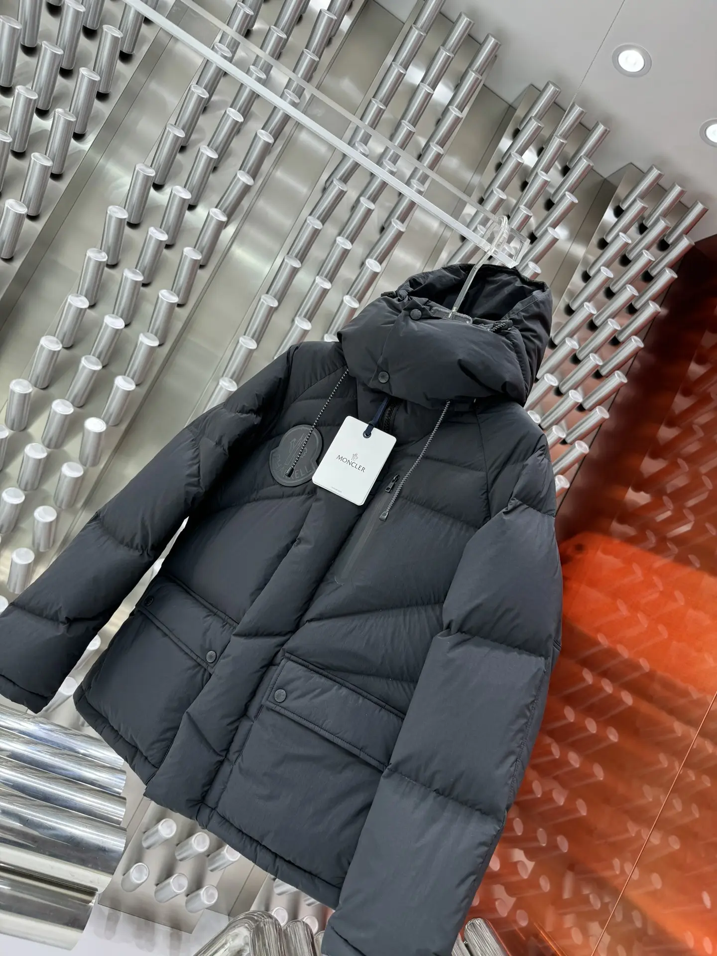 Moncler x Pharrell Williams Down-Filled Puffer Jacket D65022173 — view 5