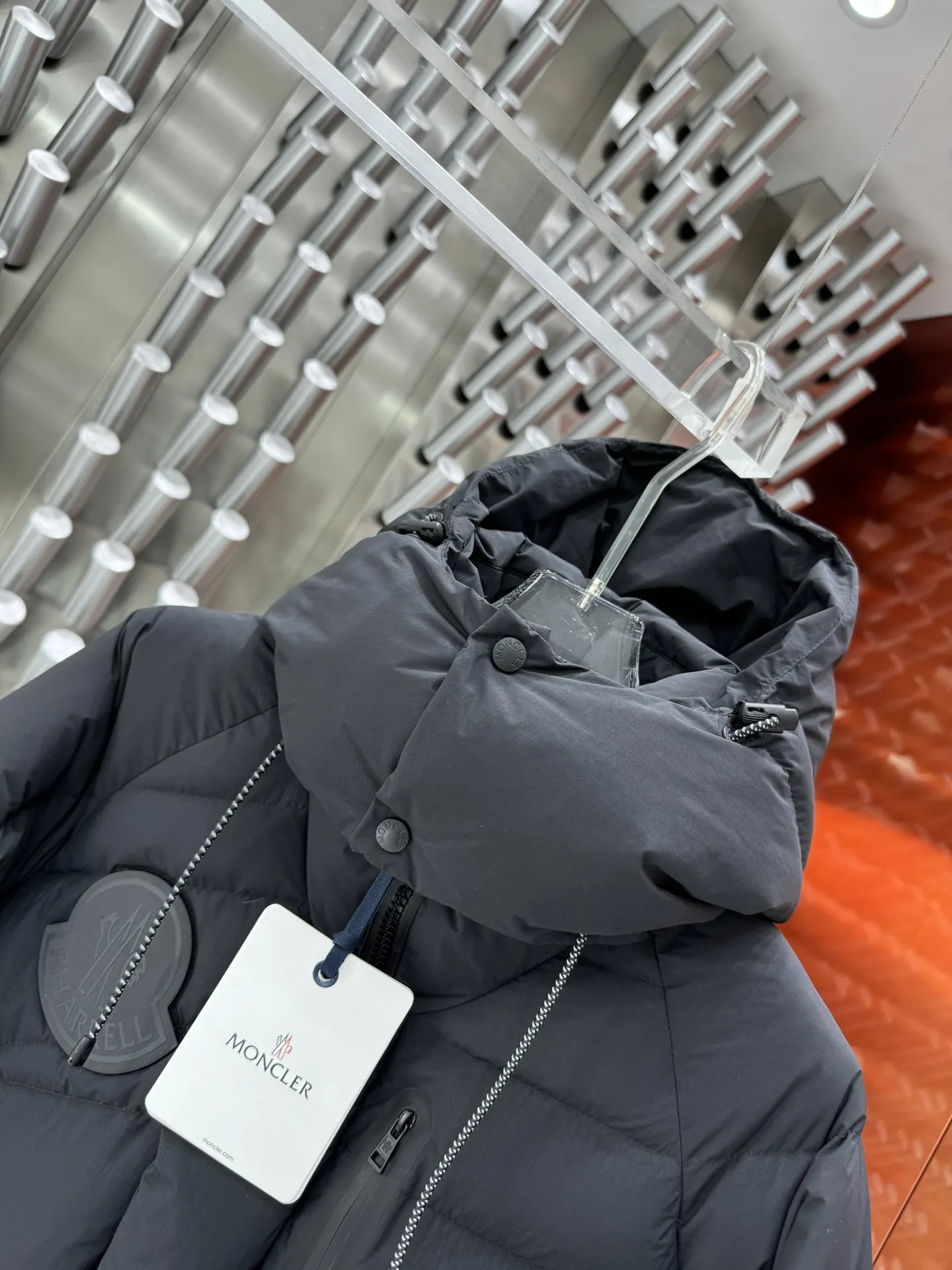 Moncler x Pharrell Williams Down-Filled Puffer Jacket D65022173 — view 6