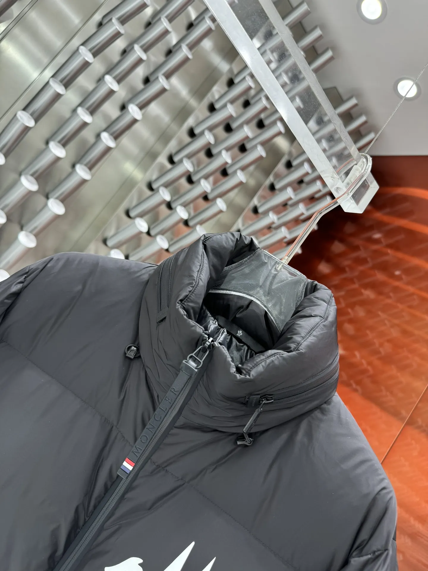 Logo-Print Down-Filled Puffer Jacket D65022169 — view 2