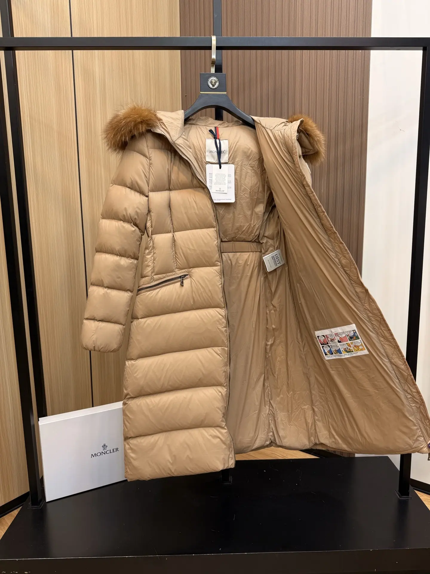 Boed Fur-Trimmed Belted Down Jacket D70022190 — view 7