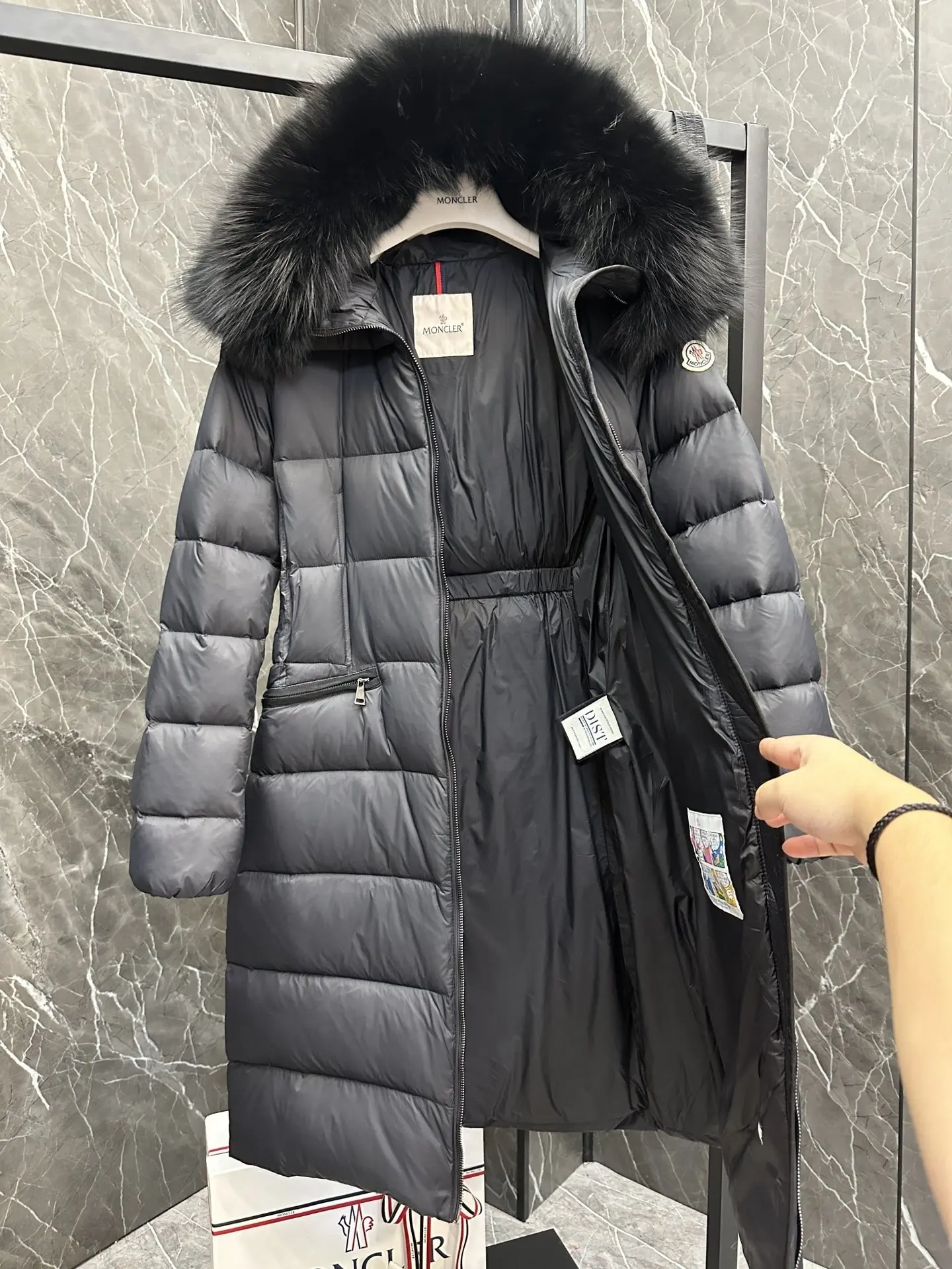 Boed Fur-Trimmed Belted Down Coat D70022191 — view 8
