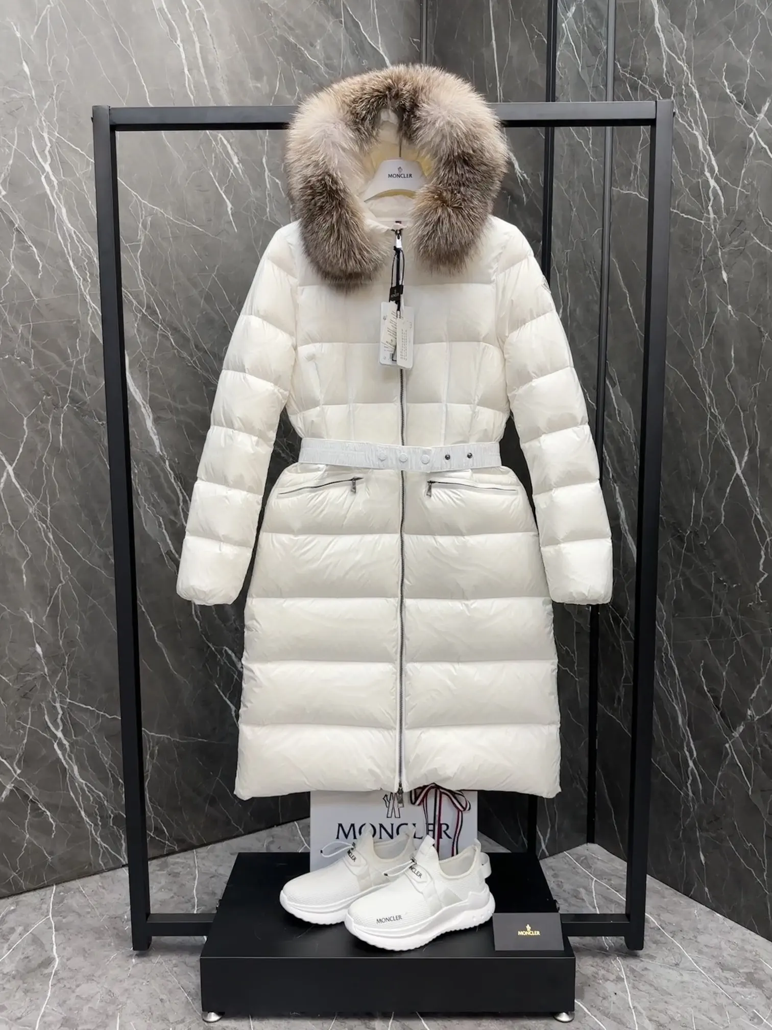 Moncler Boedic Fur-Trimmed Down Coat D70022192 — view 3