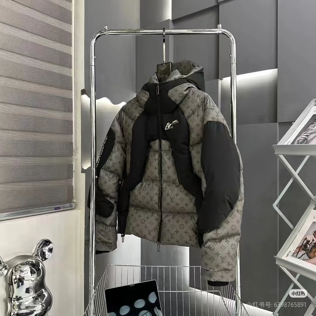 Monogram Heat-Reactive Hooded Down Jacket D70022168 — view 5