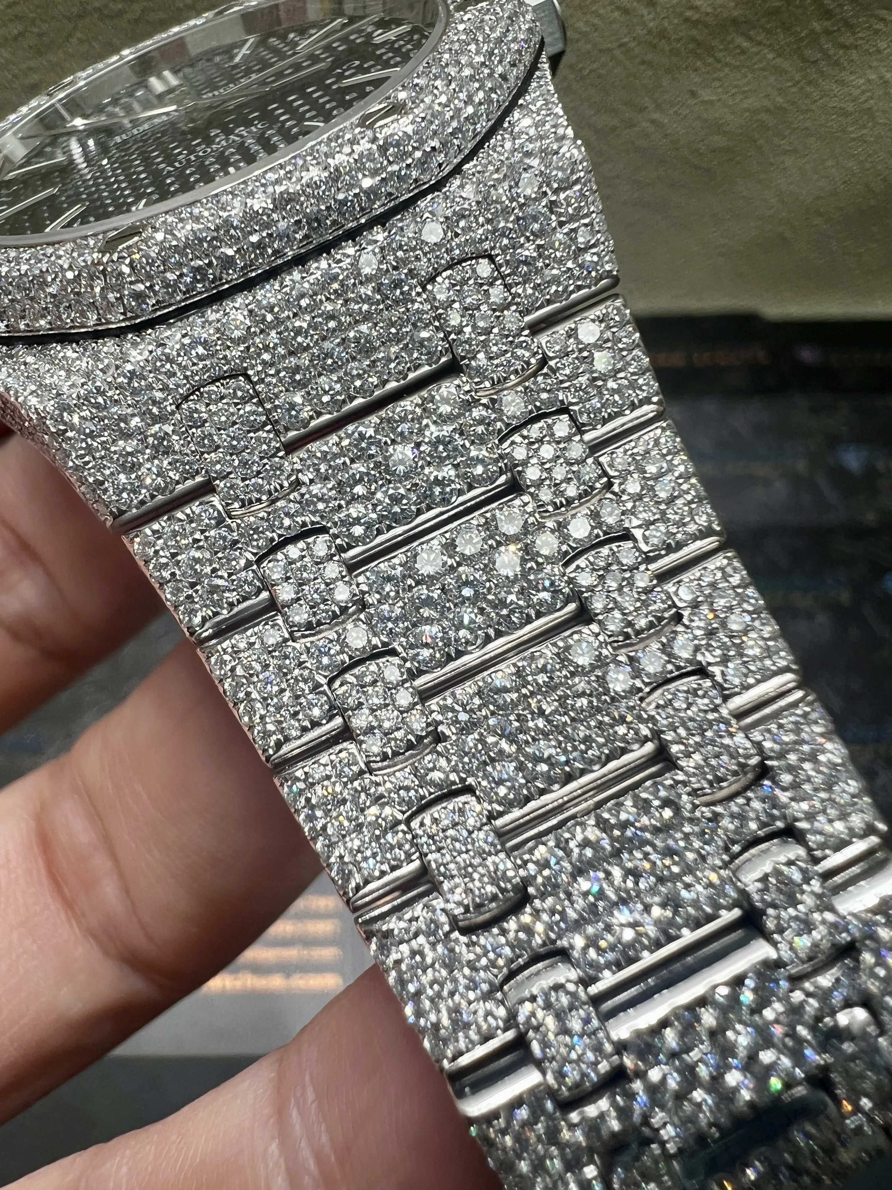 Audemars Piguet Royal Oak-Style Iced-Out Black Dial Watch D1147519404 — view 10